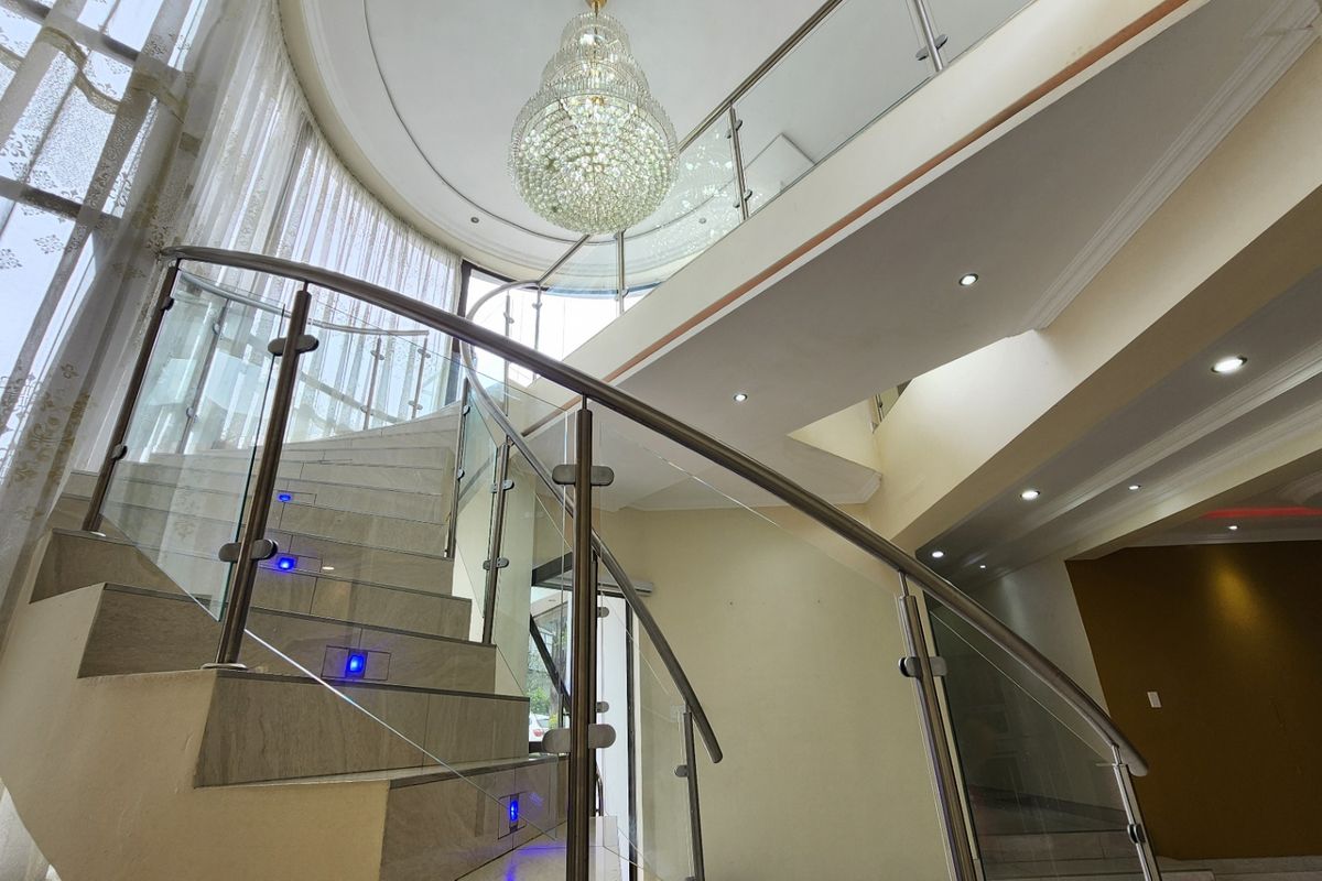House For Sale In Centurion - Photo 3