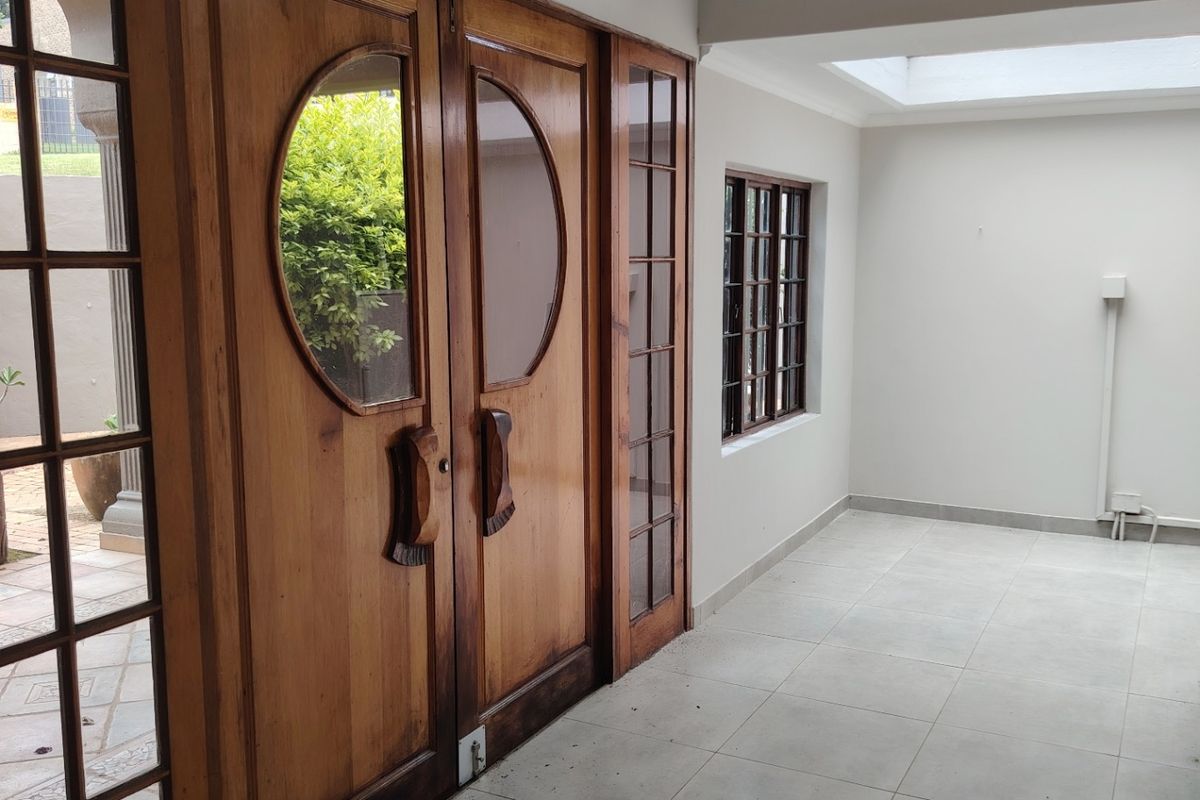 House For Sale In Pretoria - Photo 2