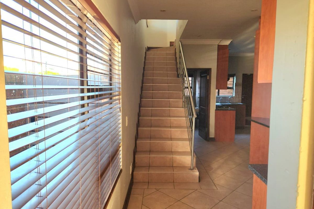 House Rental Monthly In Bronkhorstspruit - Photo 2