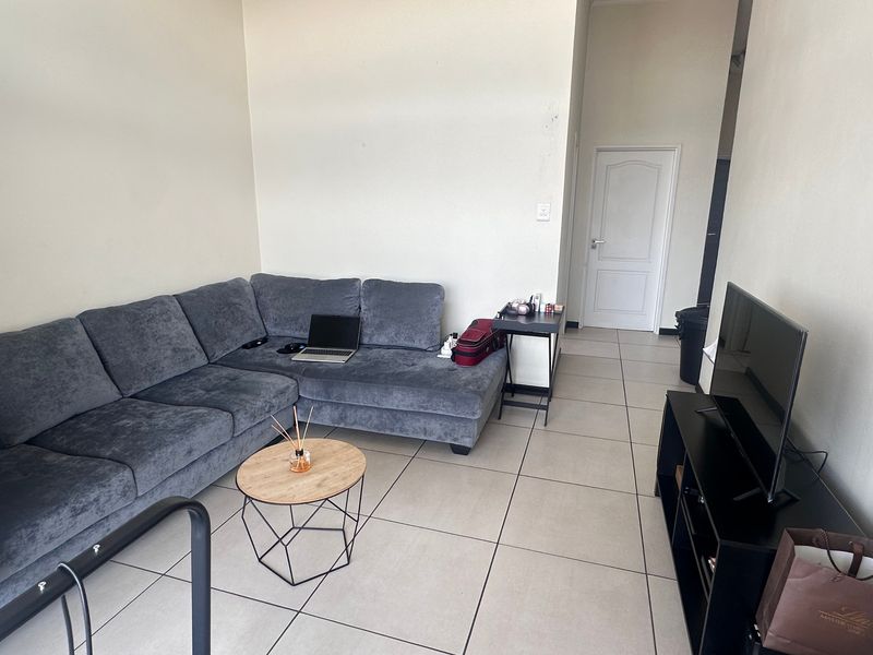 Apartment For Sale In Sandton - Photo 4