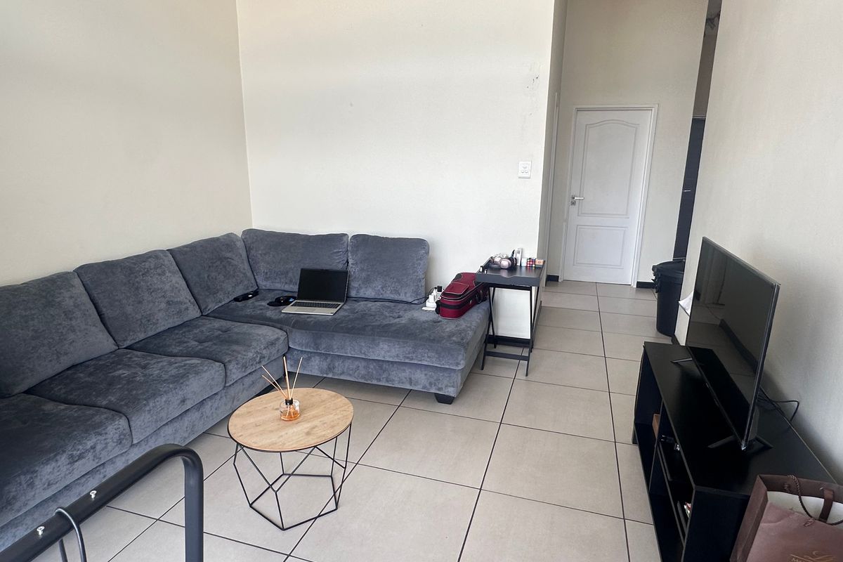 Apartment For Sale In Sandton - Photo 4