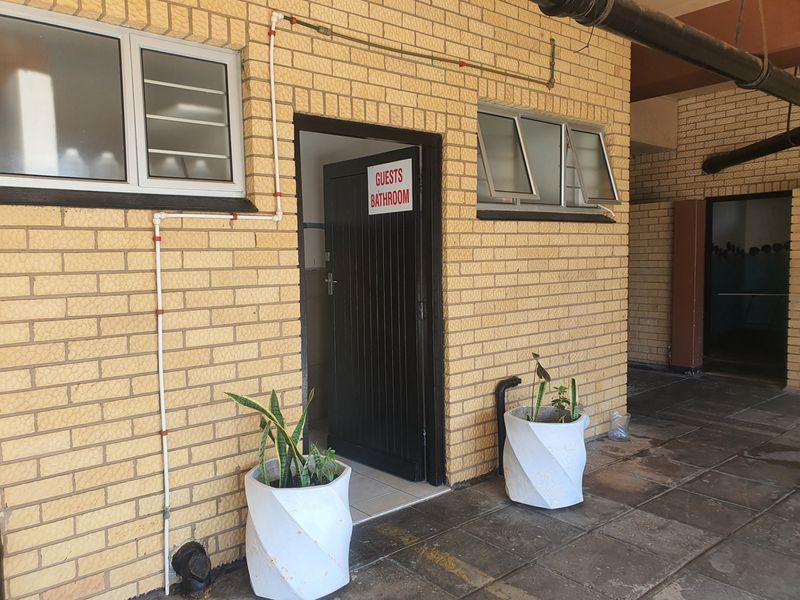 Apartment For Sale In Amanzimtoti - Photo 8