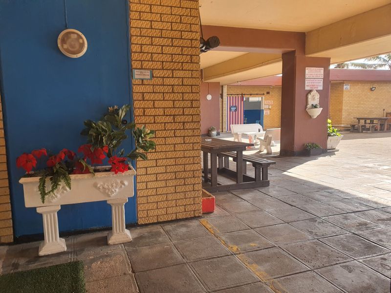 Apartment For Sale In Amanzimtoti - Photo 5