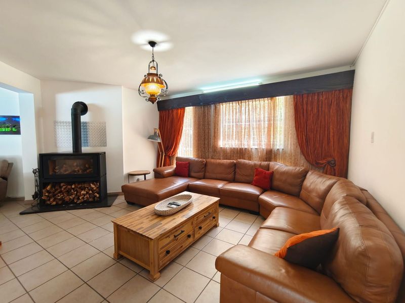 House For Sale In Bloemfontein - Photo 8