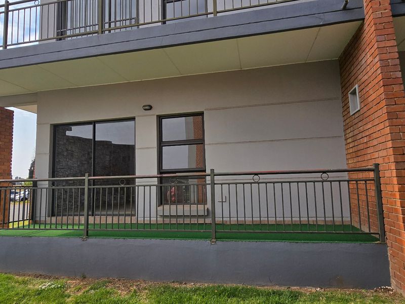 Apartment For Sale In Benoni - Photo 1