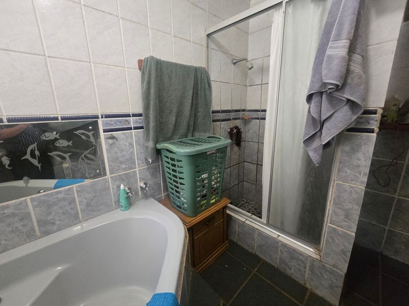 House Pending Sale In Cullinan - Photo 8