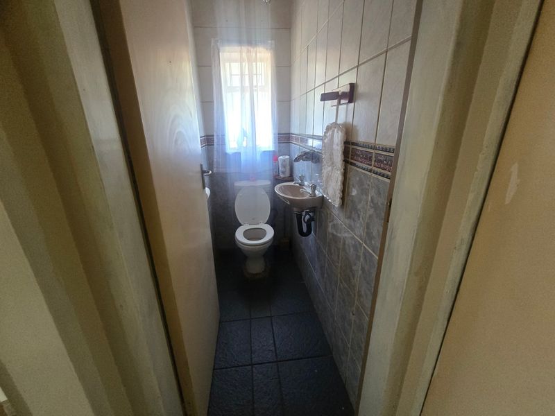 House Pending Sale In Cullinan - Photo 4