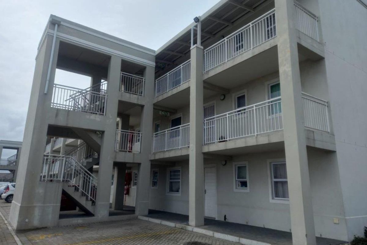 Apartment For Sale In Parow - Photo 3