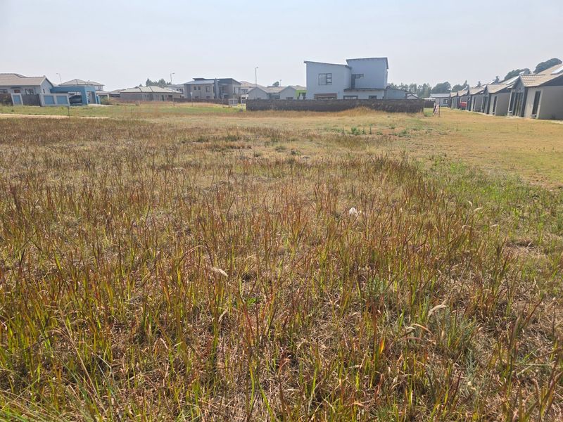 Vacant Land Pending Sale In Rayton - Photo 9