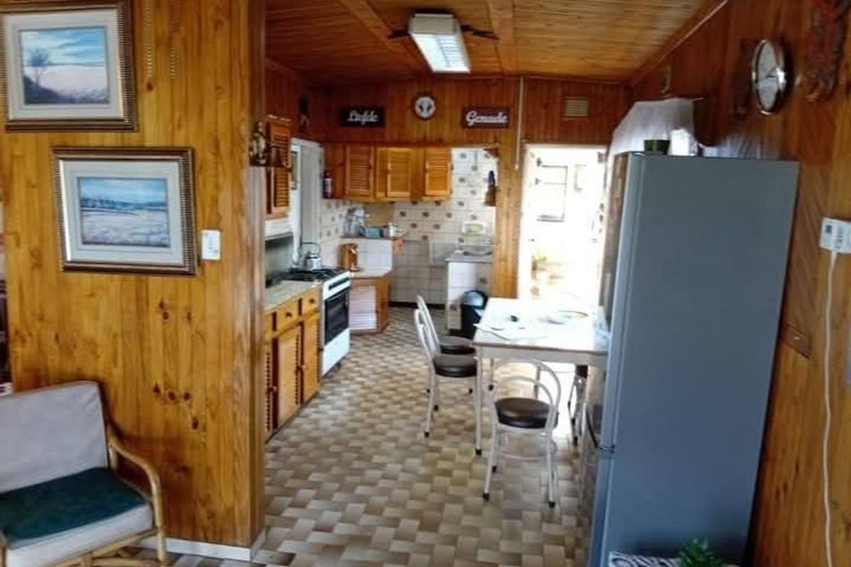 House For Sale In Germiston - Photo 2