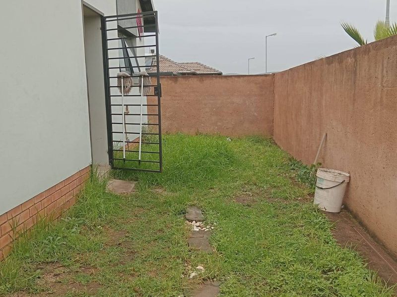 House For Sale In Akasia - Photo 8