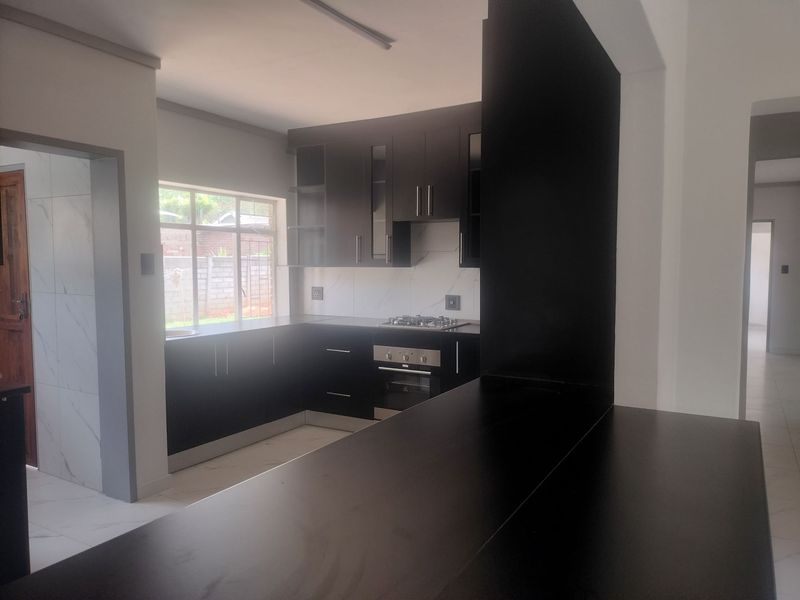 House Pending Sale In Cullinan - Photo 5