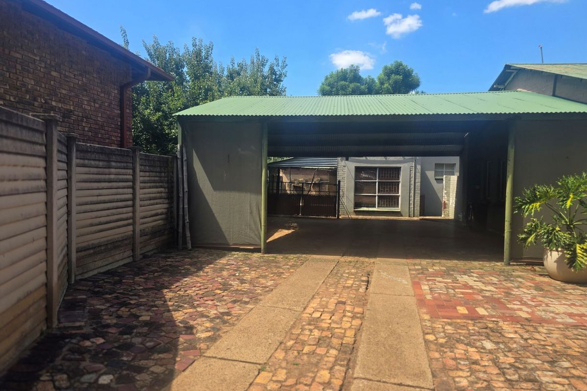 House Pending Sale In Cullinan - Photo 2