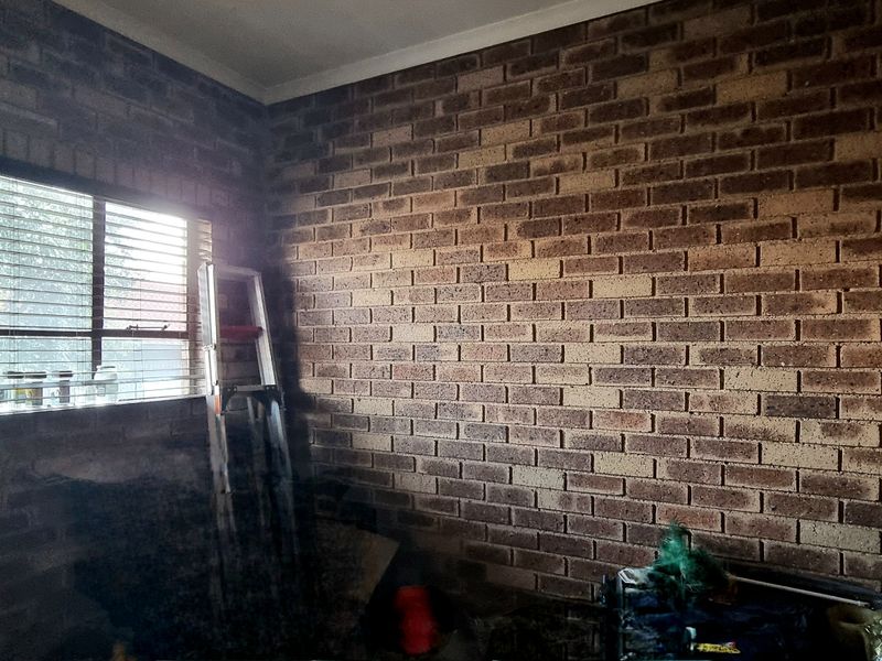 Apartment For Sale In Johannesburg - Photo 7