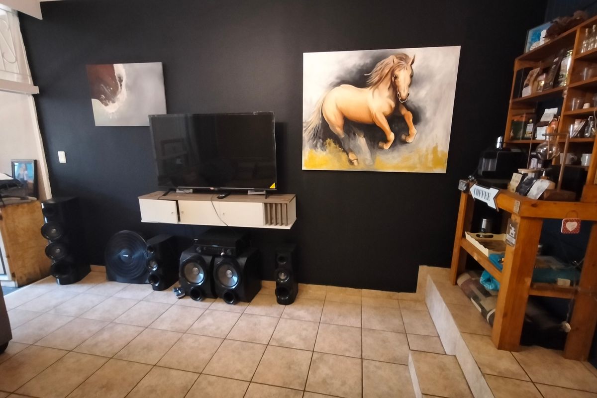 Townhouse For Sale In Centurion - Photo 3