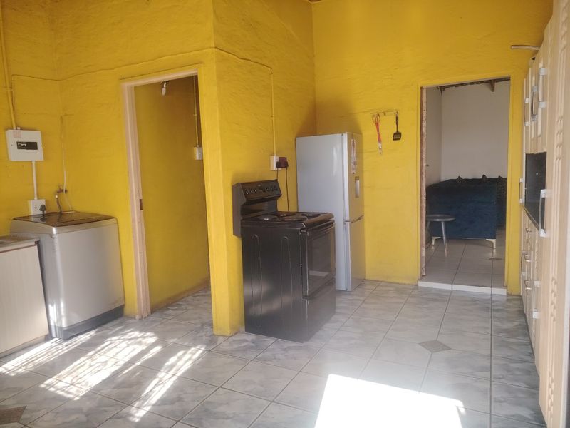 House For Sale In Brakpan - Photo 3