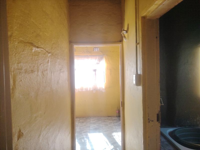 House For Sale In Brakpan - Photo 2
