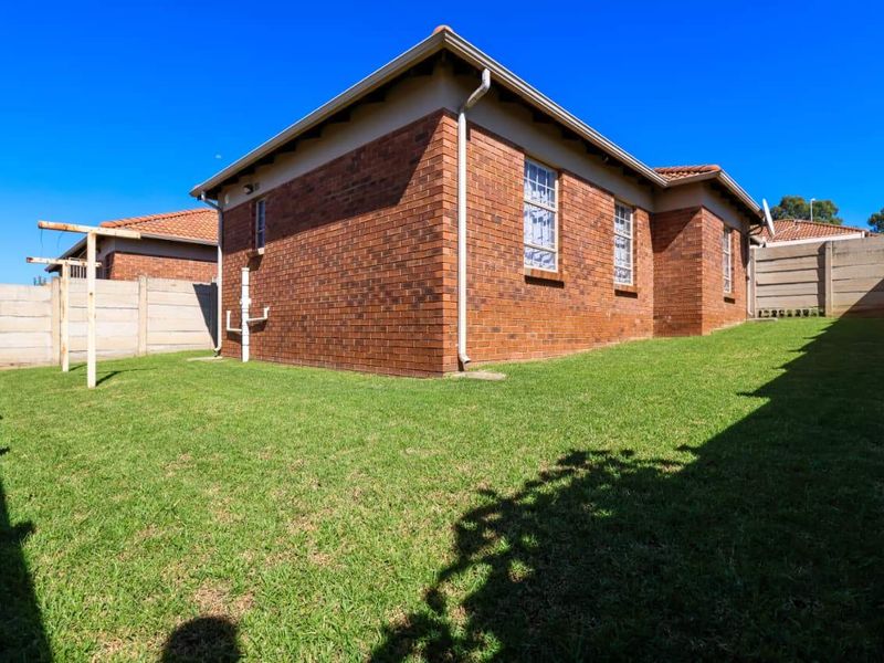 House Pending Sale In Centurion - Photo 10