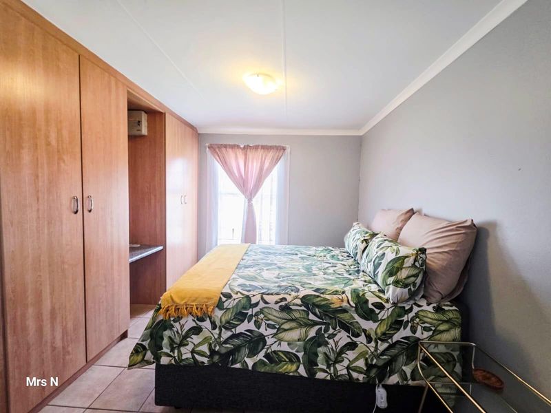 House Pending Sale In Centurion - Photo 7