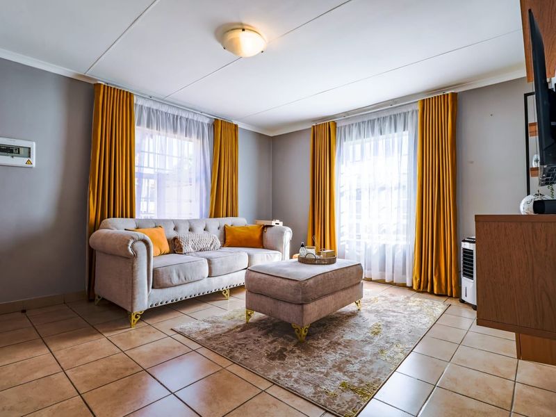 House Pending Sale In Centurion - Photo 5