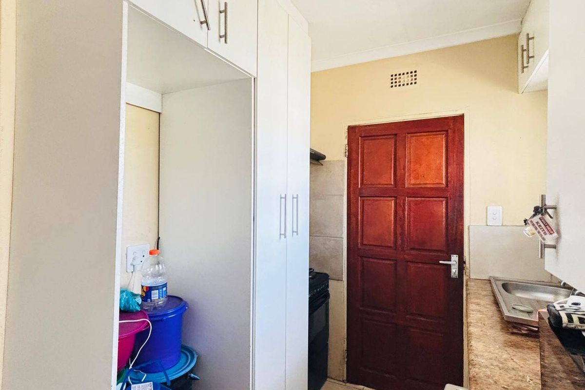 House For Sale In Midrand - Photo 4