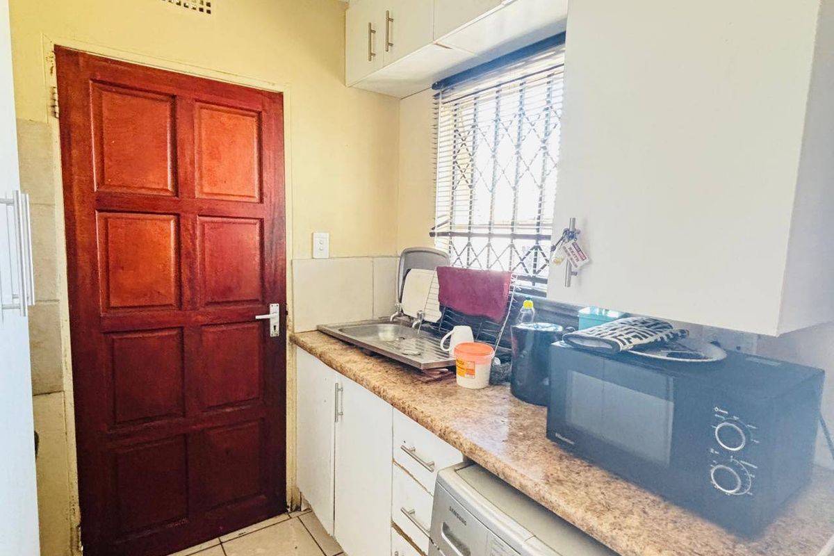 House For Sale In Midrand - Photo 5