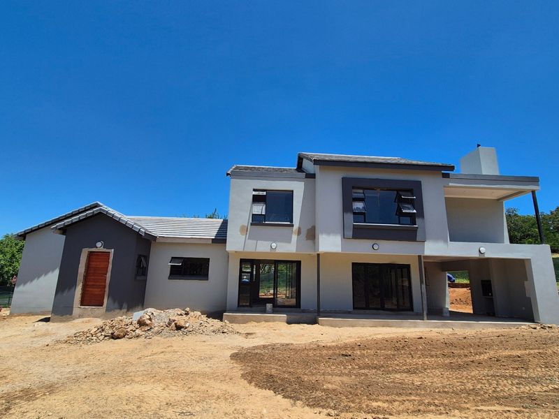 House For Sale In Nelspruit - Photo 1