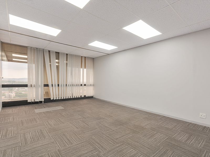 Commercial Rental Monthly In Johannesburg - Photo 8