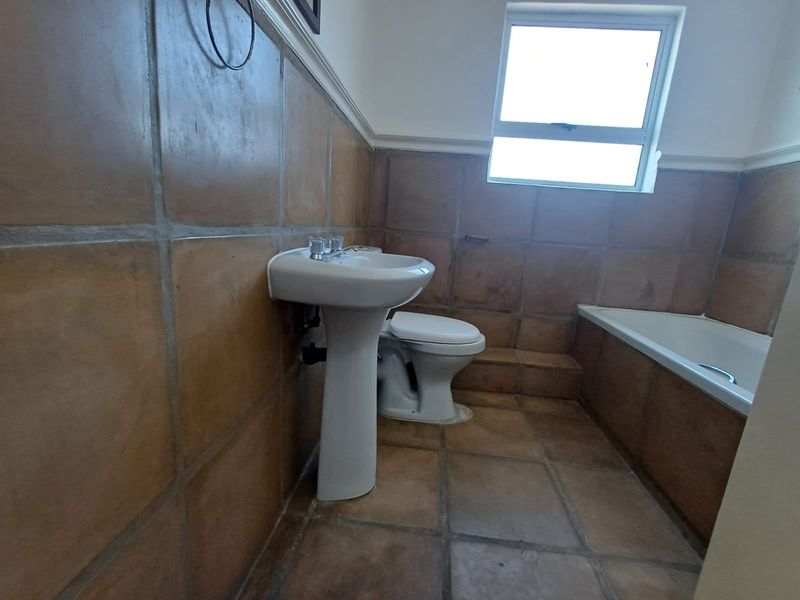 Apartment Sold In Margate - Photo 3