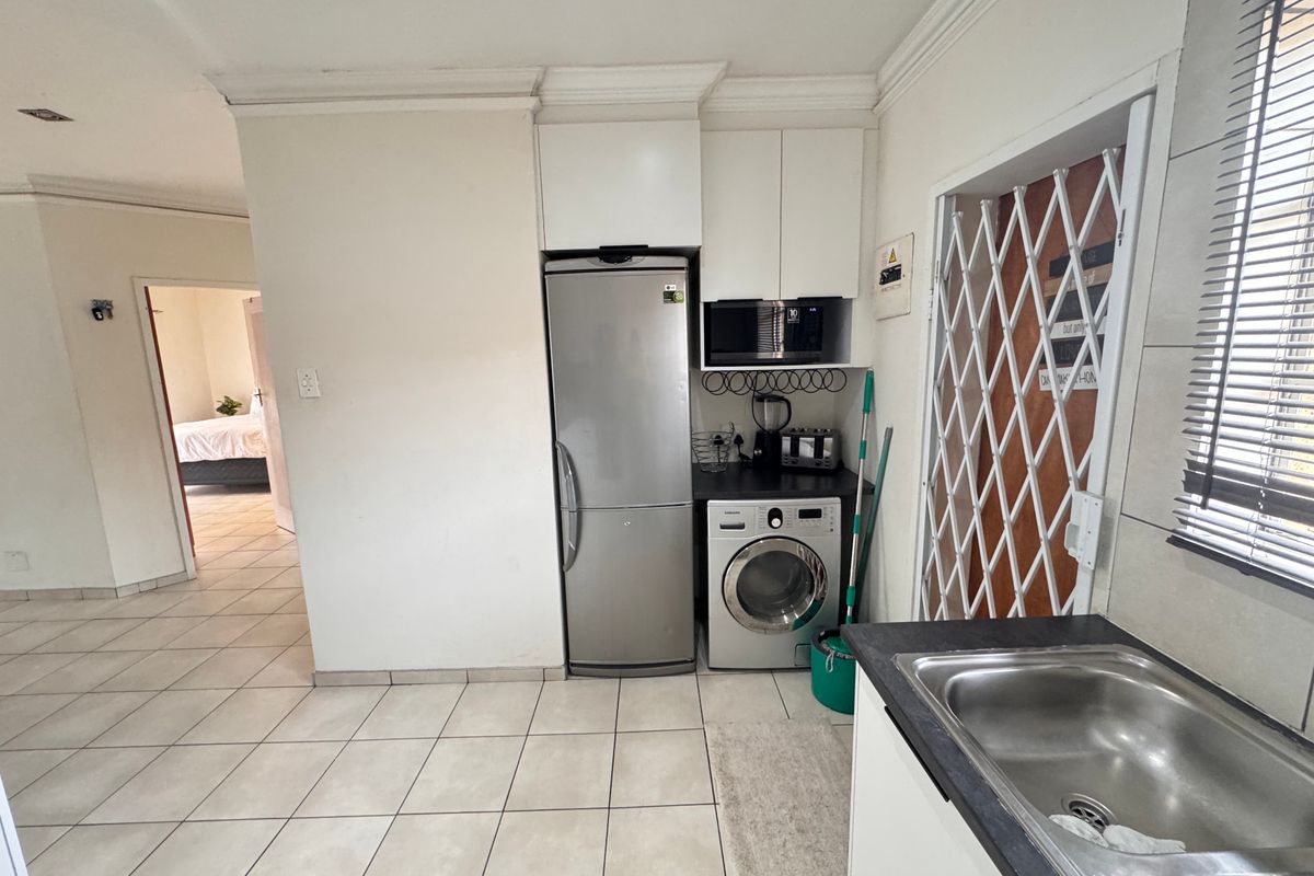 Townhouse For Sale In Midrand - Photo 3