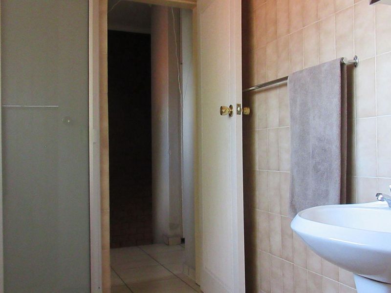 Townhouse For Sale In Boksburg - Photo 10