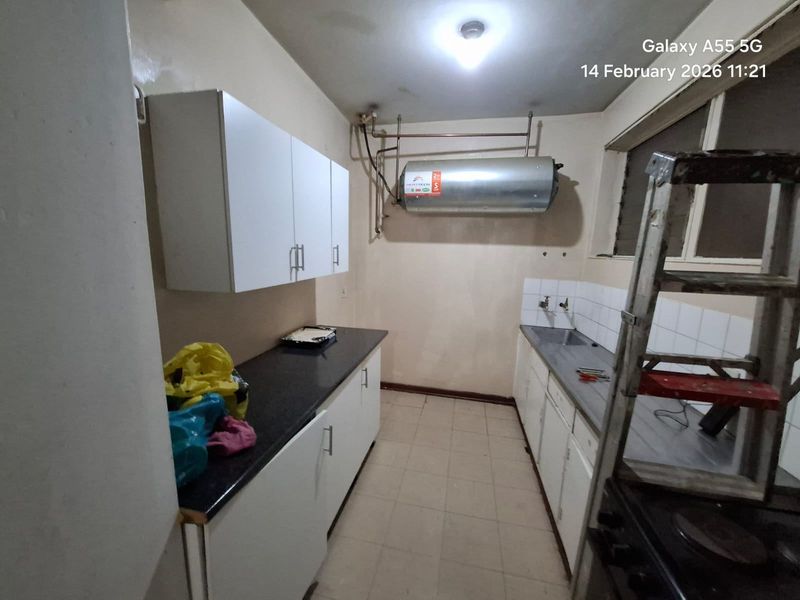 Apartment For Sale In Pretoria - Photo 8