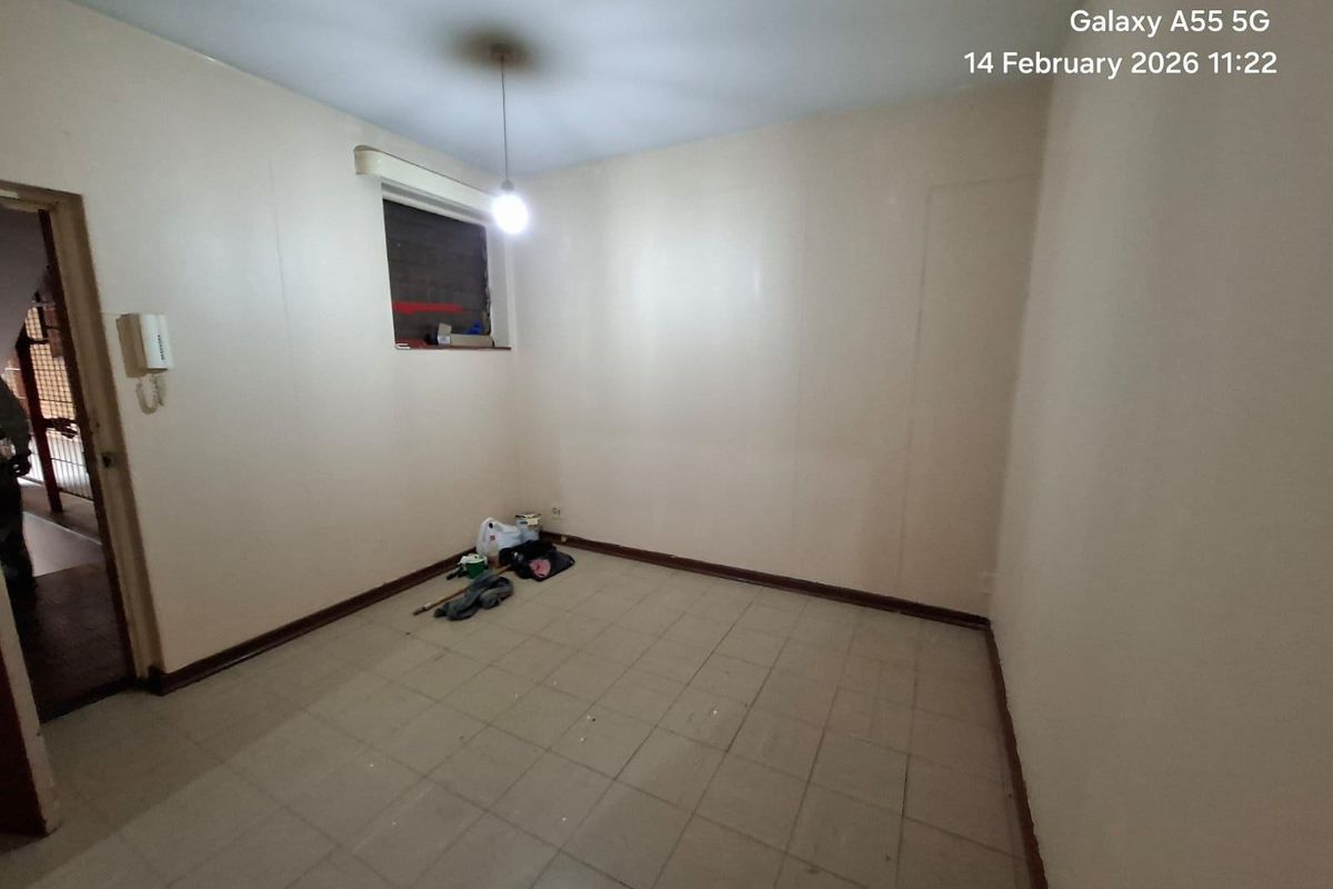 Apartment For Sale In Pretoria - Photo 5