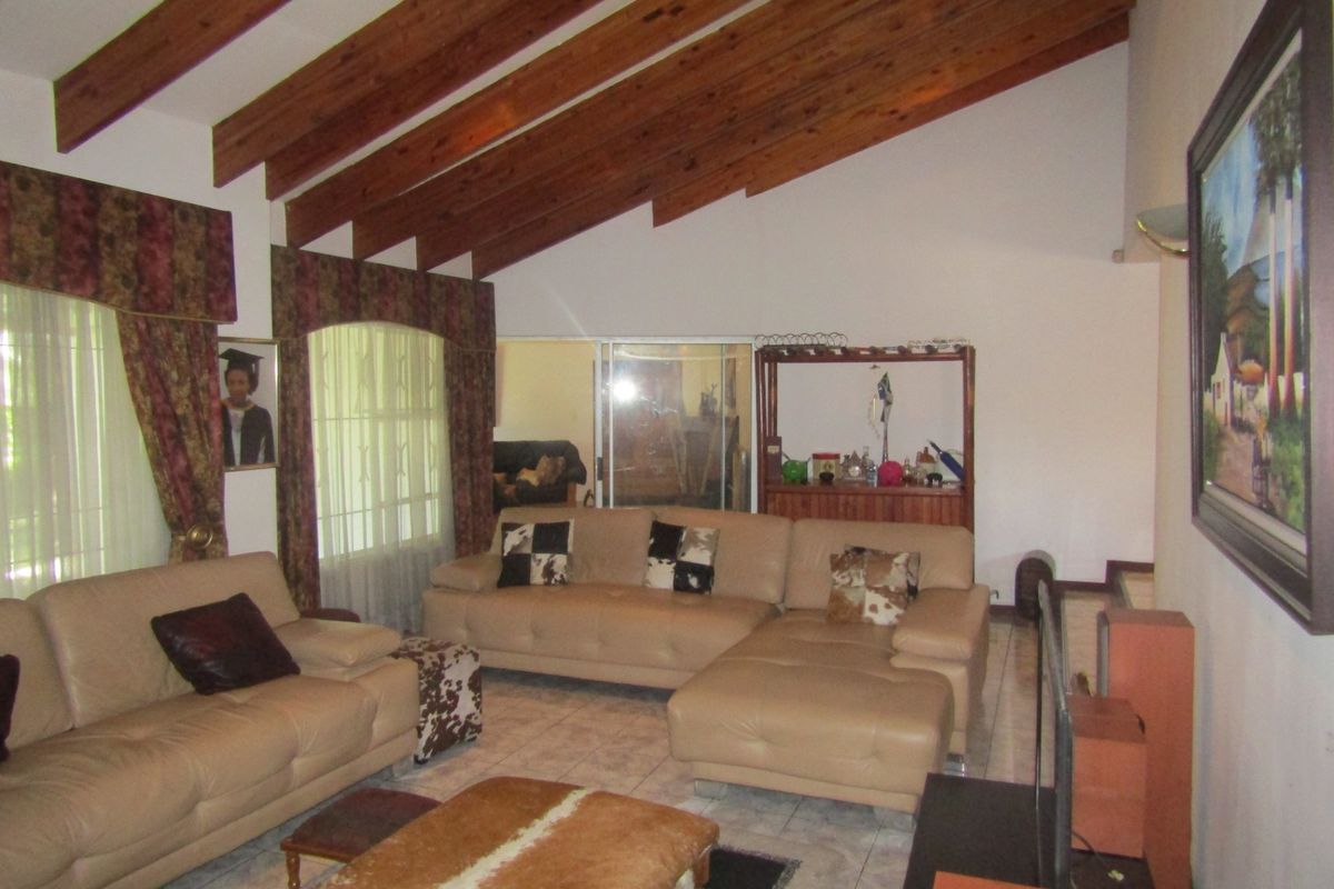 House For Sale In Sandton - Photo 4