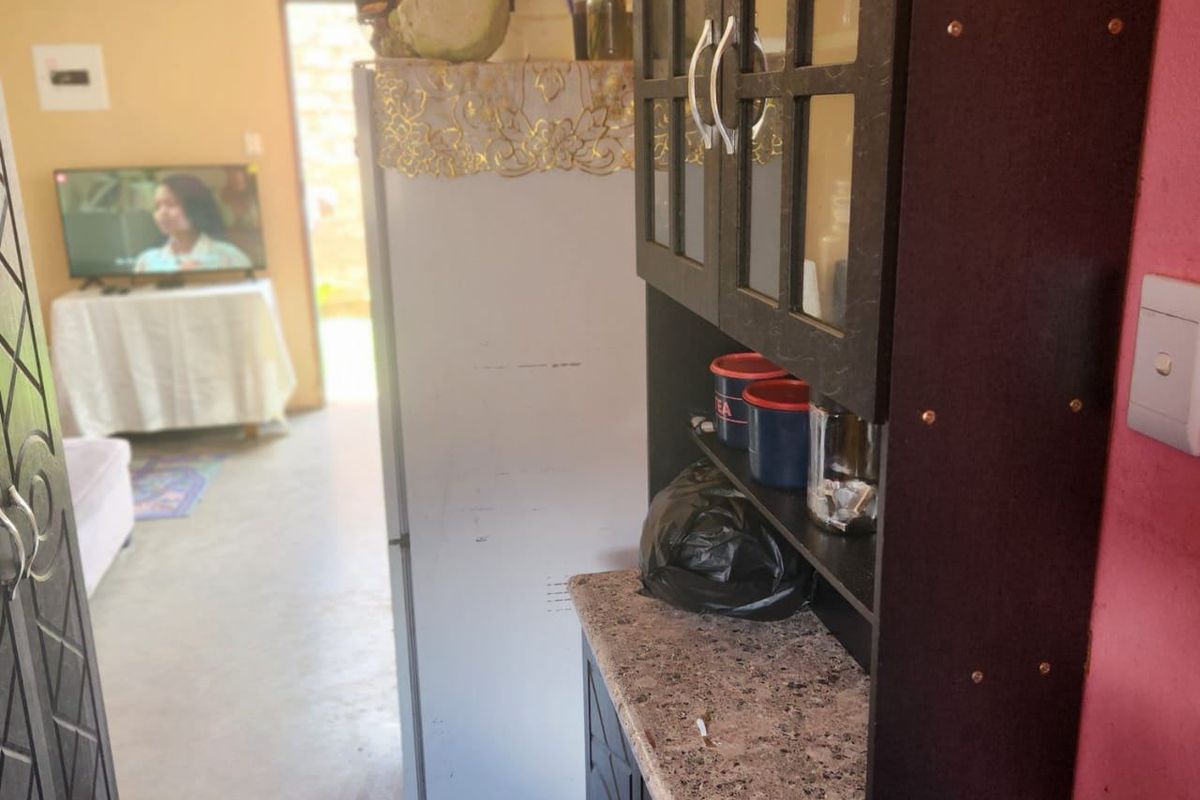 House For Sale In Soshanguve - Photo 3