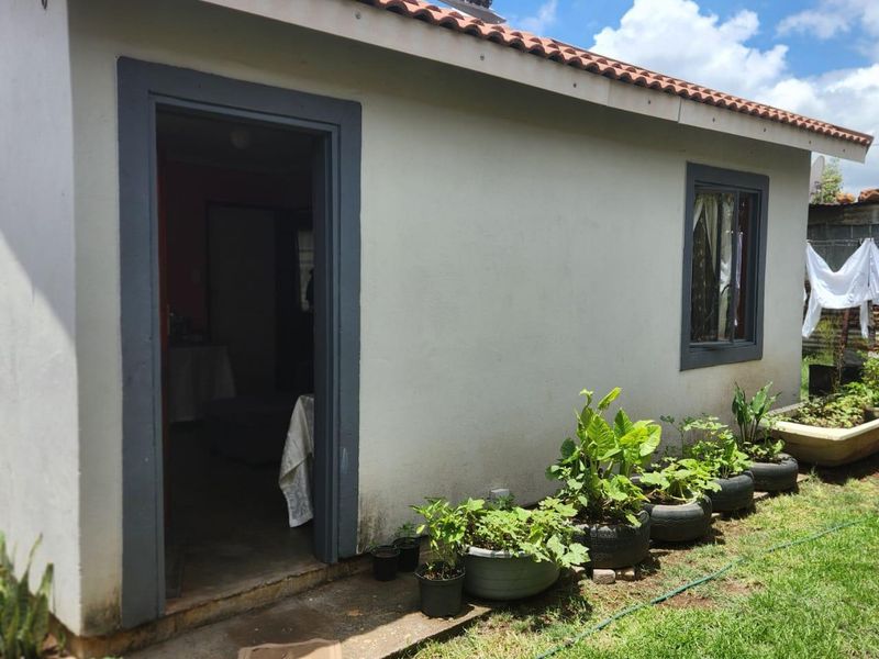 House For Sale In Soshanguve - Photo 8