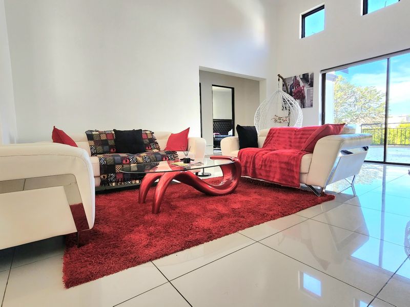 House Pending Sale In Centurion - Photo 3