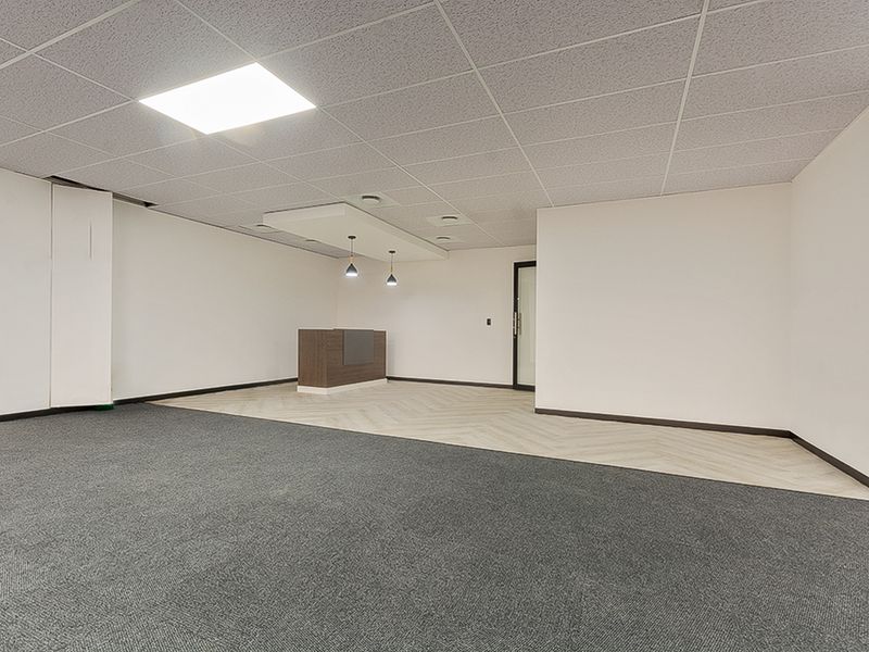 Commercial Rental Monthly In Johannesburg - Photo 6