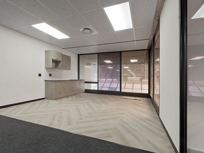 Commercial Rental Monthly In Johannesburg - Photo 9