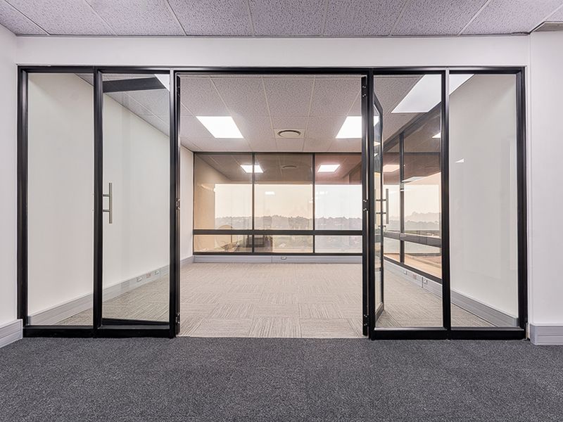 Commercial Rental Monthly In Johannesburg - Photo 10