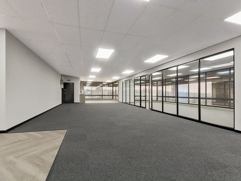 Commercial Rental Monthly In Johannesburg - Photo 6