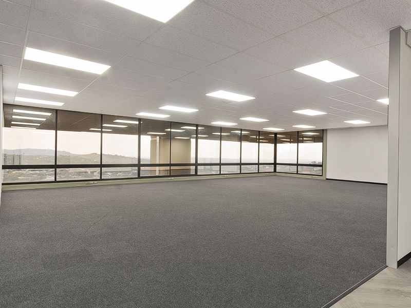 Commercial Rental Monthly In Johannesburg - Photo 9