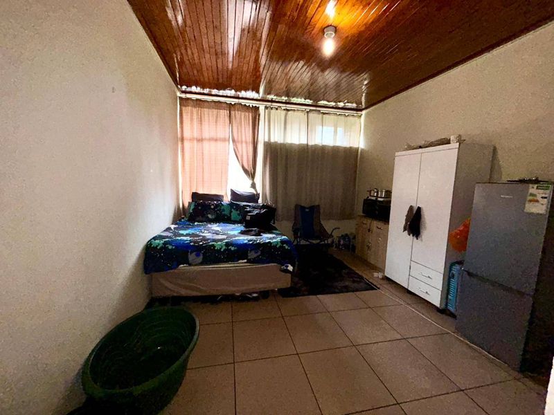 Apartment For Sale In Pretoria - Photo 10