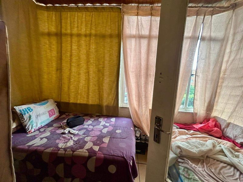 Apartment For Sale In Pretoria - Photo 9