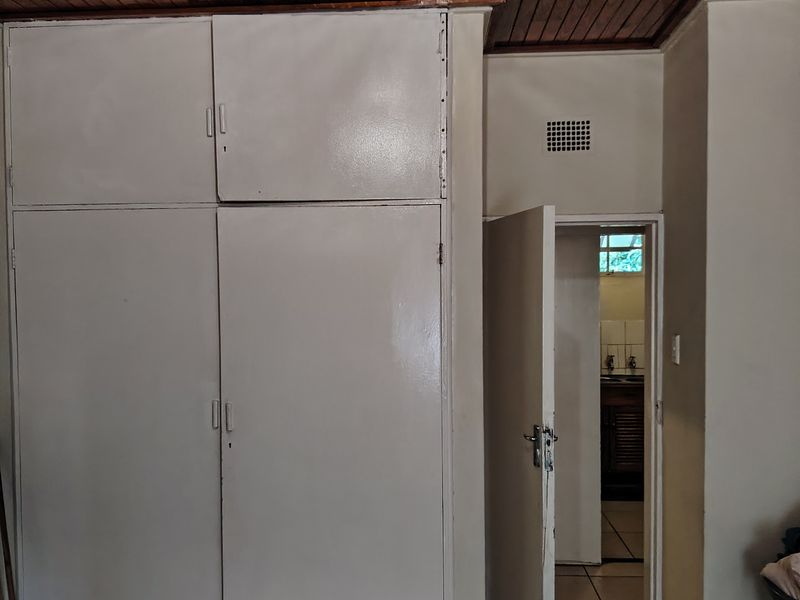 Apartment For Sale In Pretoria - Photo 8