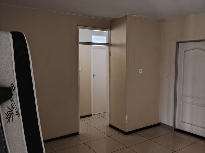 Apartment For Sale In Pretoria - Photo 7