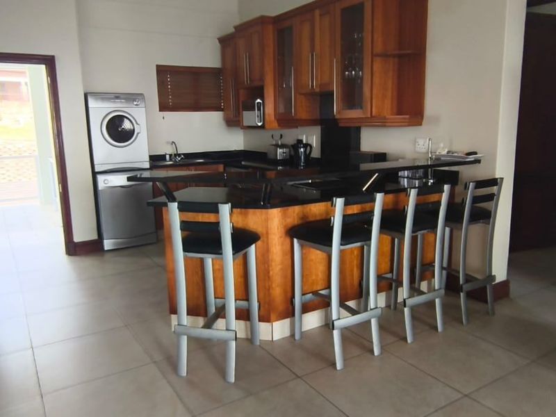Apartment For Sale In Margate - Photo 8
