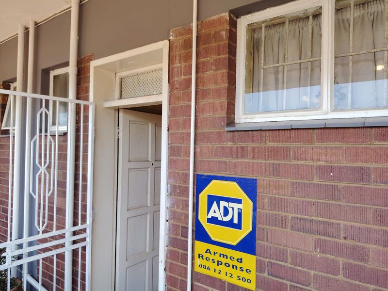 Apartment For Sale In Pretoria - Photo 2