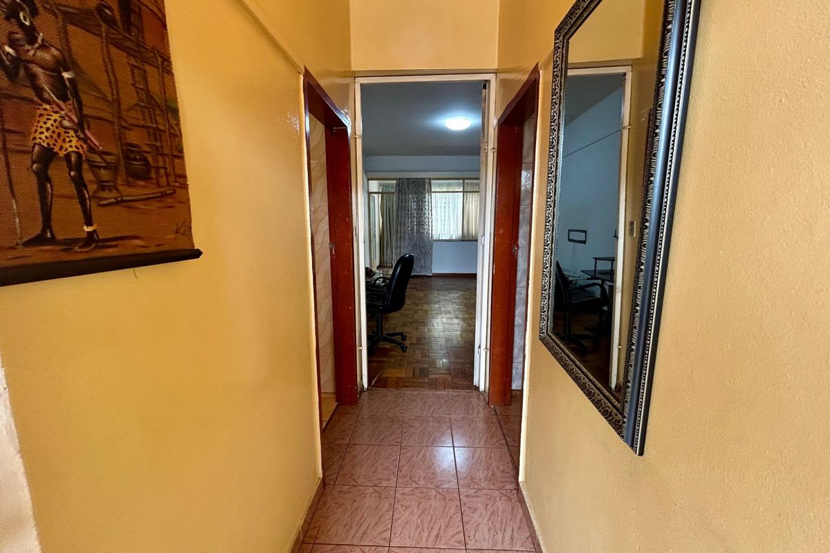 Apartment For Sale In Pretoria - Photo 3