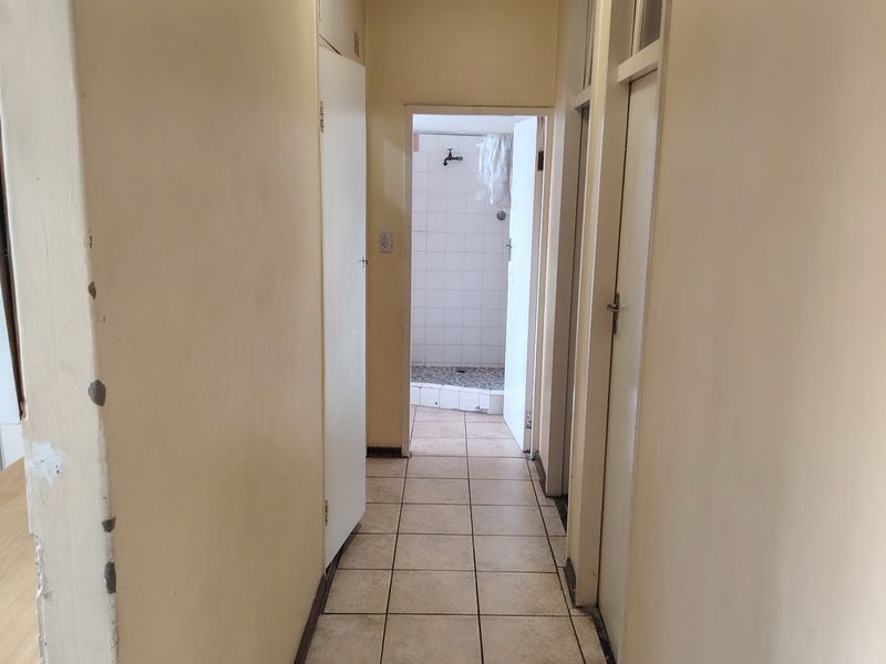 Apartment For Sale In Pretoria - Photo 6